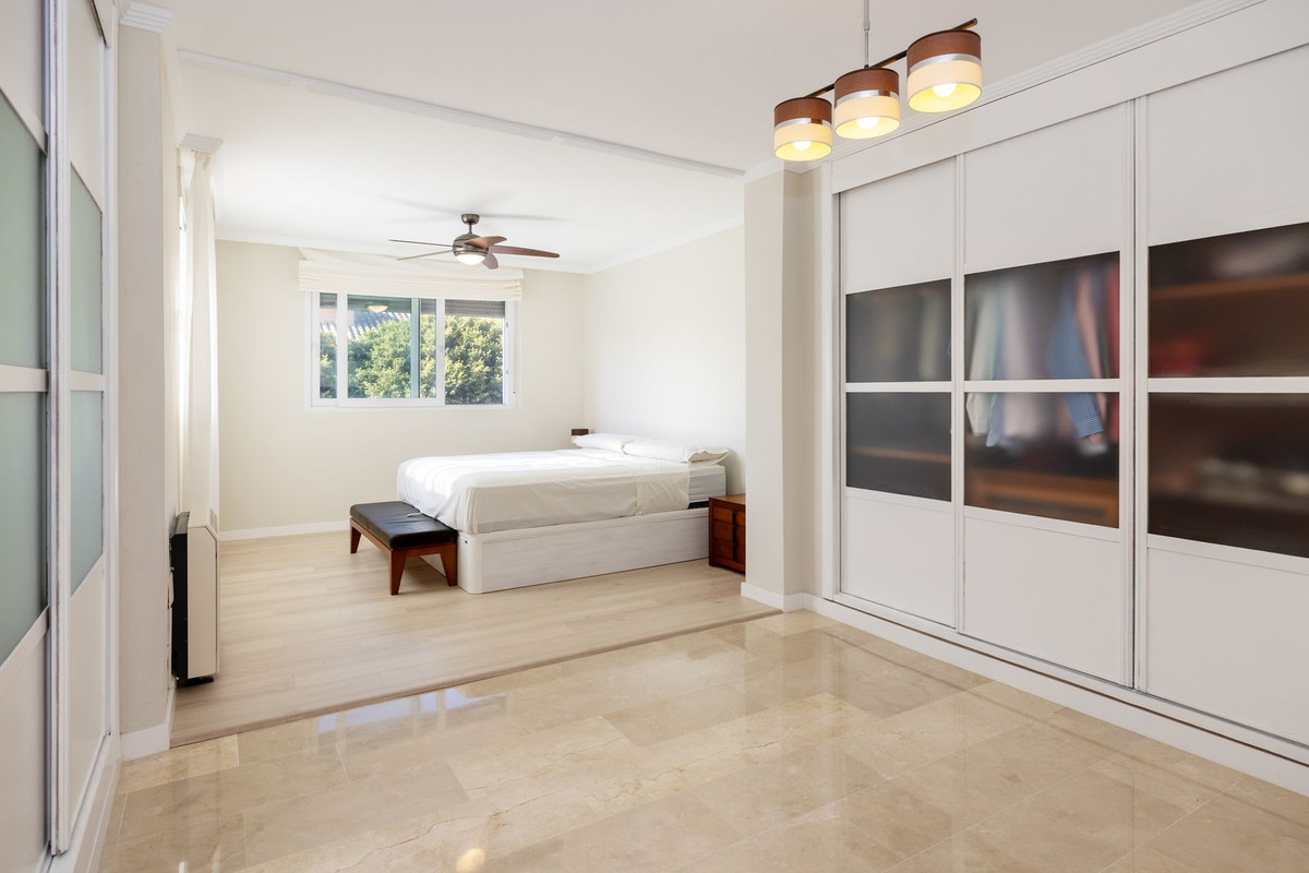 Property main view 32