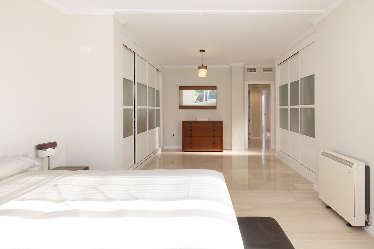 Property main view 33