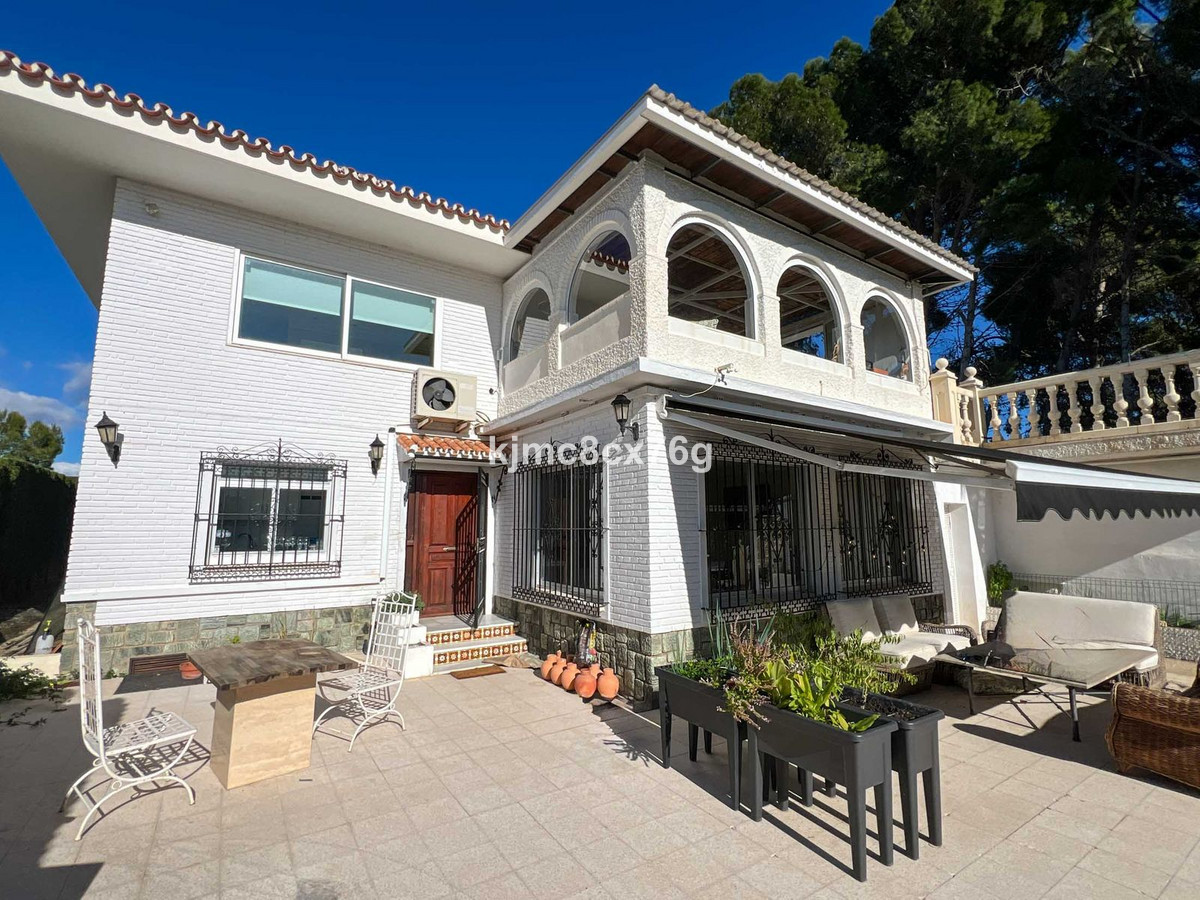 Huis te koop in Torremolinos | 7 slaapkamers H5236195