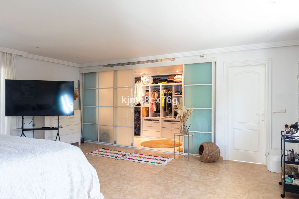 Huis te koop in Torremolinos | 7 slaapkamers H5236195
