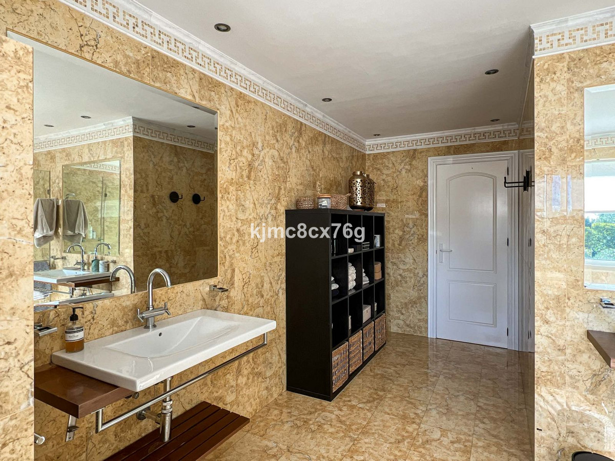 Huis te koop in Torremolinos | 7 slaapkamers H5236195