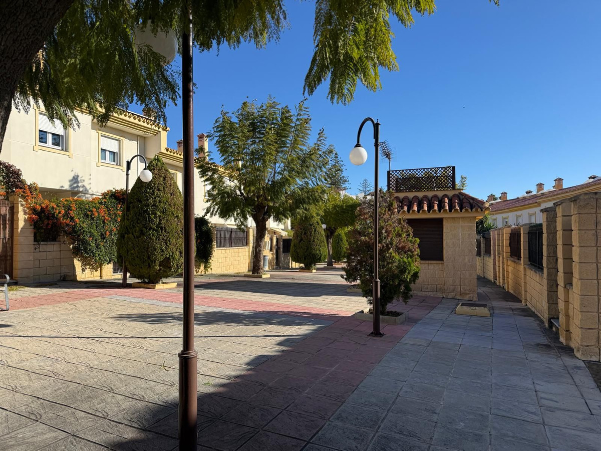 Huis te koop in Torremolinos | 4 slaapkamers H5263936