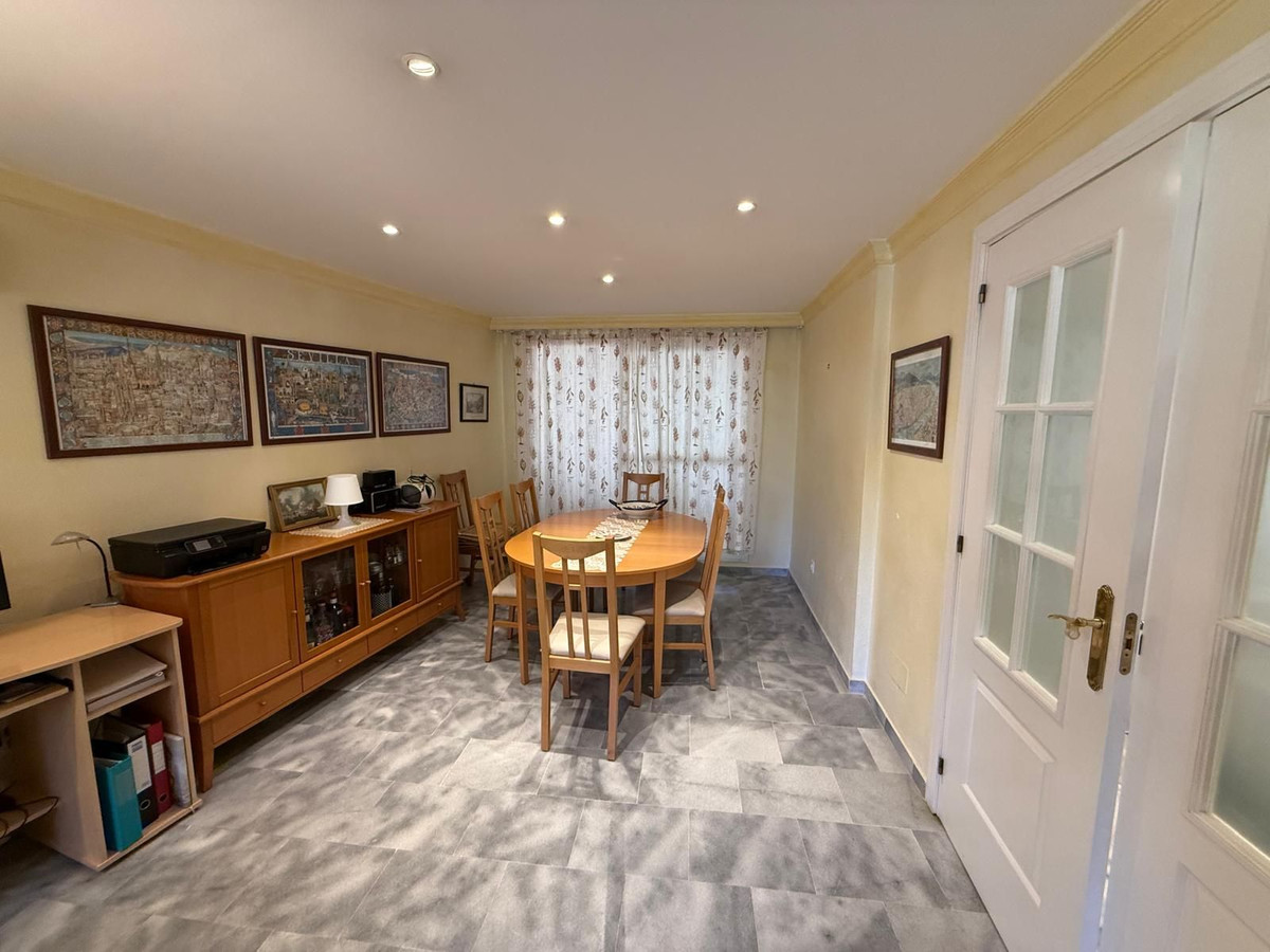 Huis te koop in Torremolinos | 4 slaapkamers H5263936