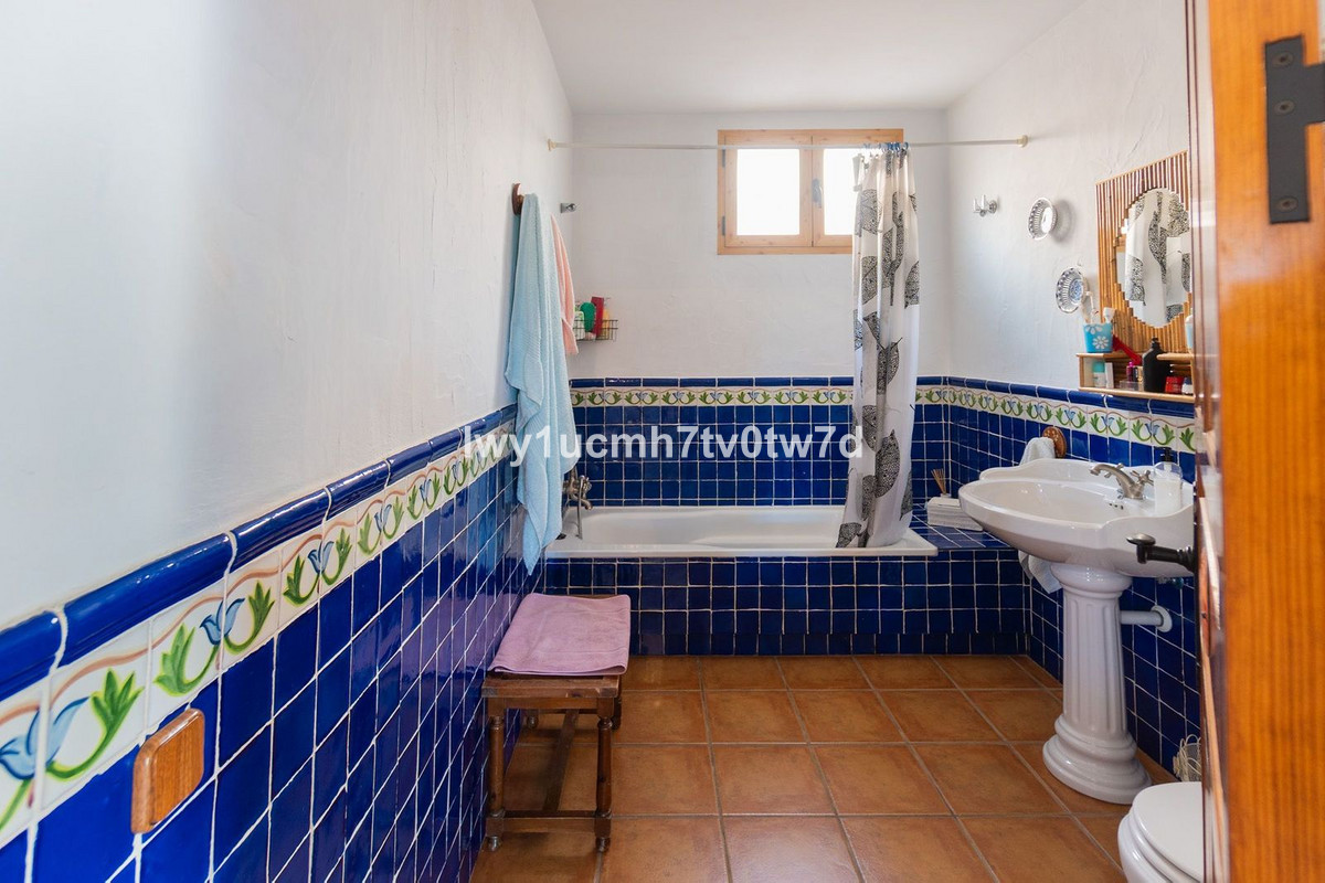 Huis te koop in Torremolinos | 4 slaapkamers H5366185