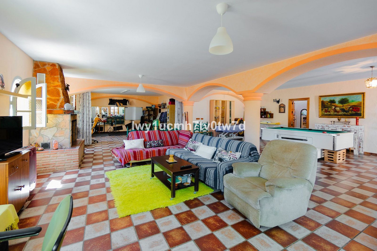 Huis te koop in Torremolinos | 4 slaapkamers H5366185