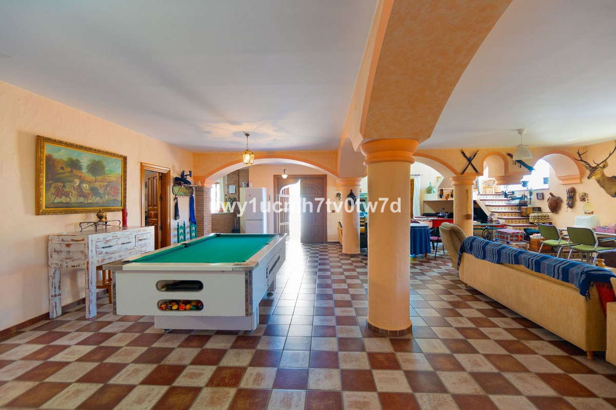 Huis te koop in Torremolinos | 4 slaapkamers H5366185