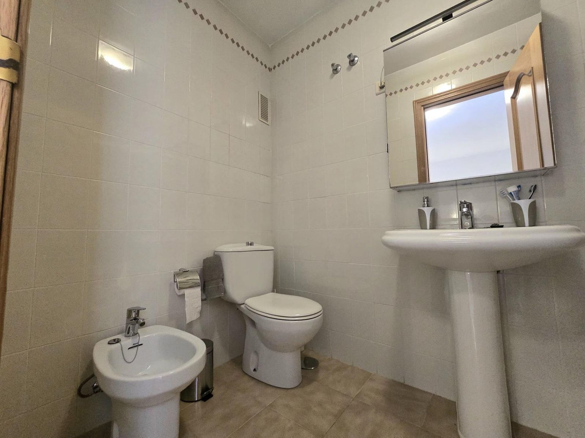 Huis te koop in Torremolinos | 4 slaapkamers H5374546