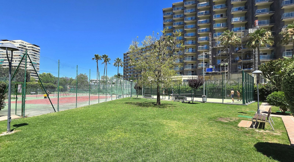 Appartement te koop in Torremolinos | 2 slaapkamers H5397562