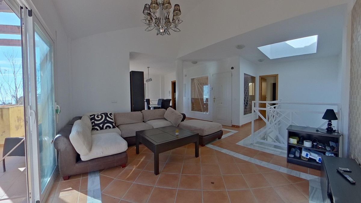 Huis te koop in Torremolinos | 4 slaapkamers H5408185