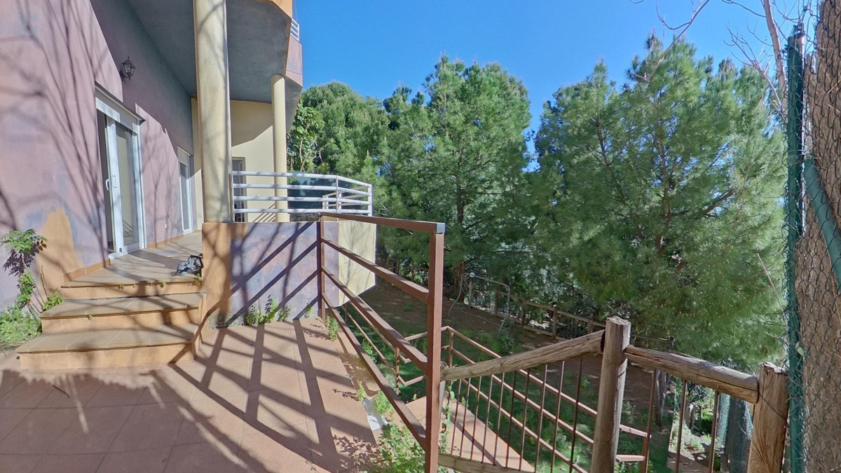 Huis te koop in Torremolinos | 4 slaapkamers H5408185