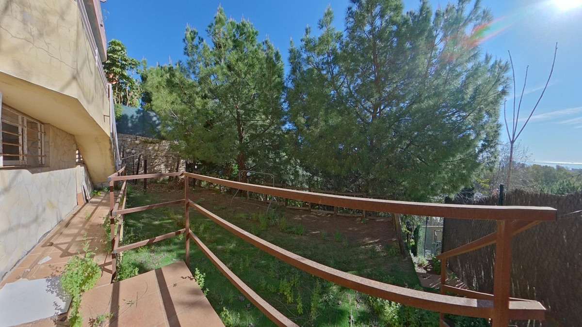 Huis te koop in Torremolinos | 4 slaapkamers H5408185