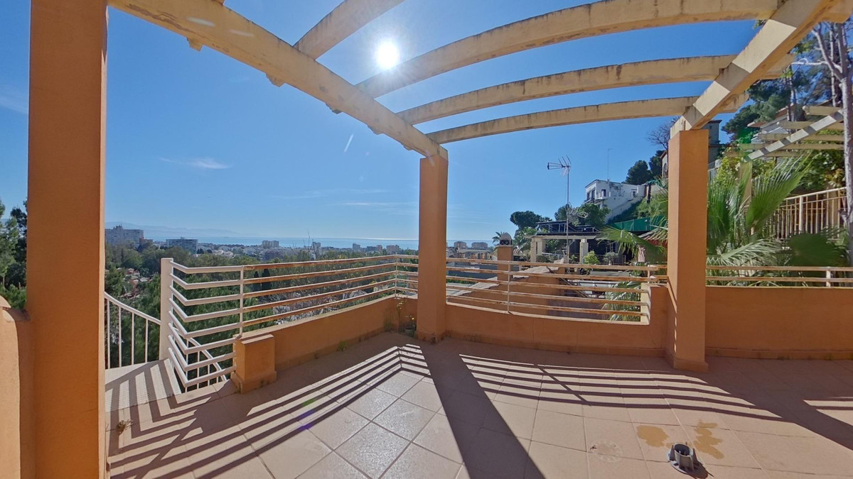 Huis te koop in Torremolinos | 4 slaapkamers H5408185