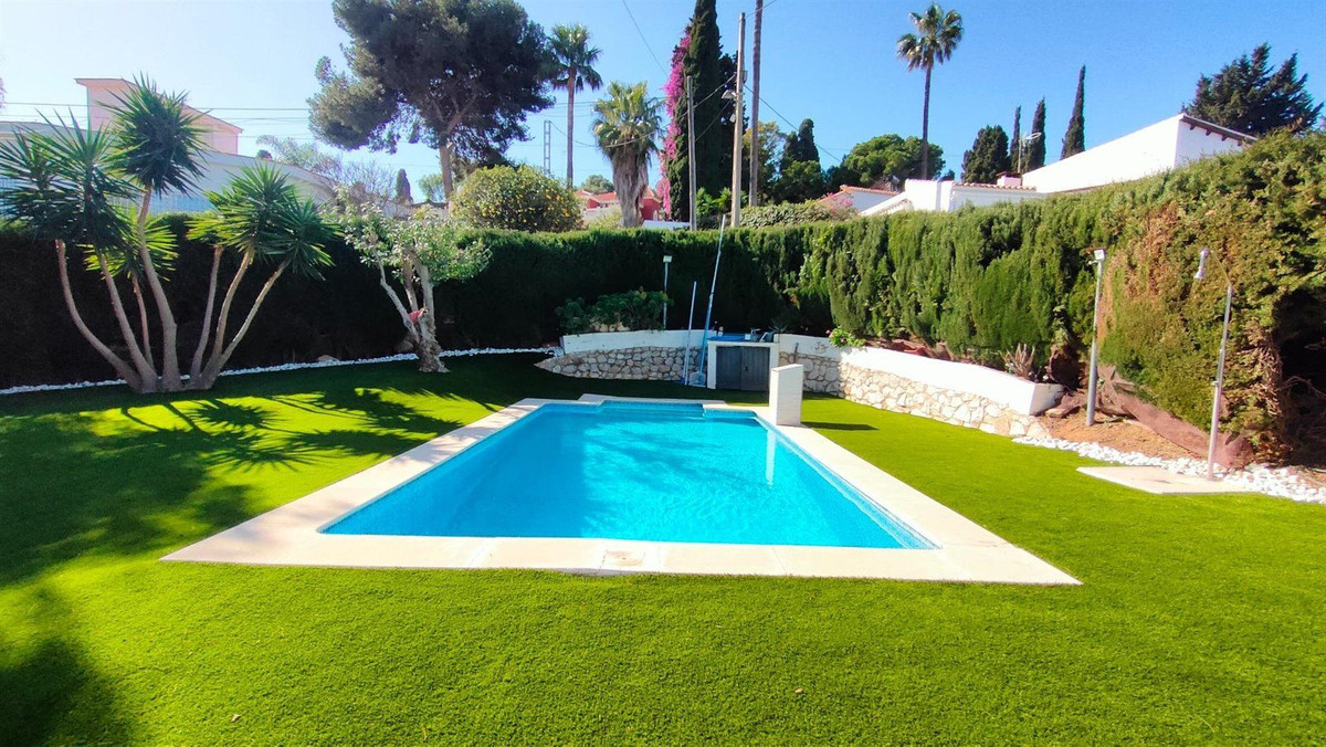 Huis te koop in Torremolinos | 5 slaapkamers H5431474