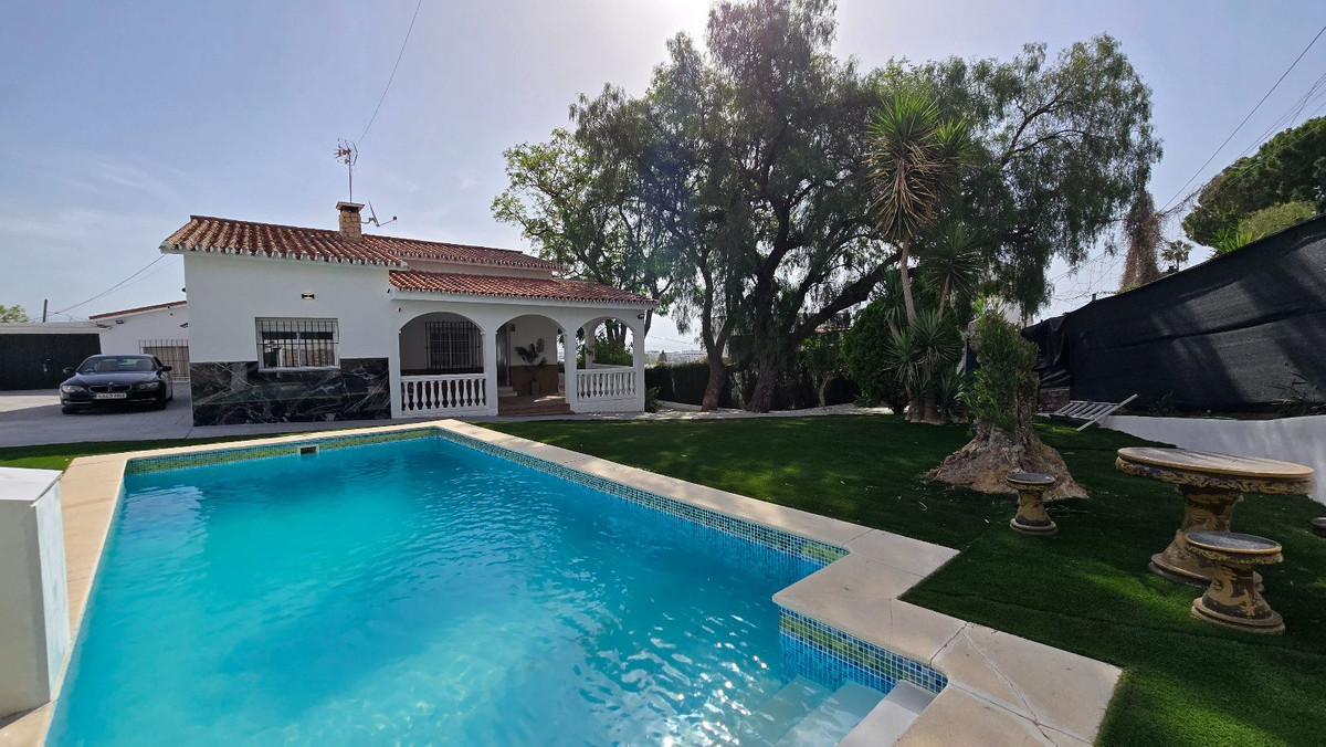 Huis te koop in Torremolinos | 5 slaapkamers H5431474