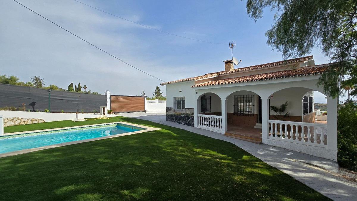 Huis te koop in Torremolinos | 5 slaapkamers H5431474