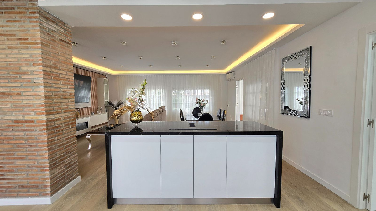 Huis te koop in Torremolinos | 5 slaapkamers H5431474
