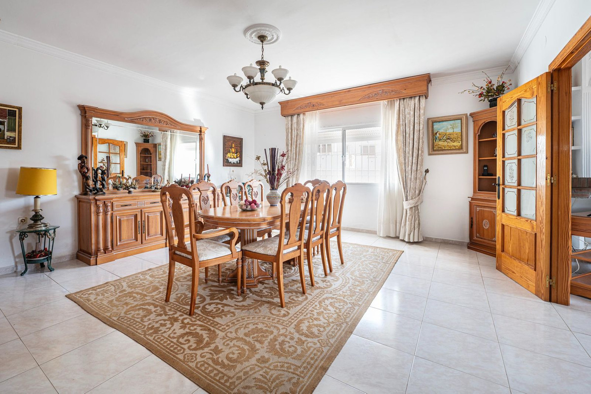 Huis te koop in Torremolinos | 6 slaapkamers H5471191