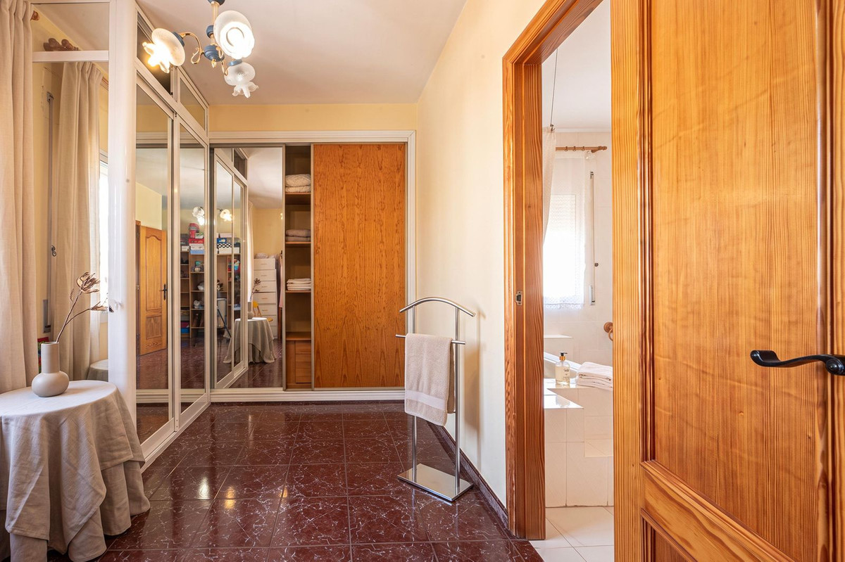 Huis te koop in Torremolinos | 6 slaapkamers H5471191