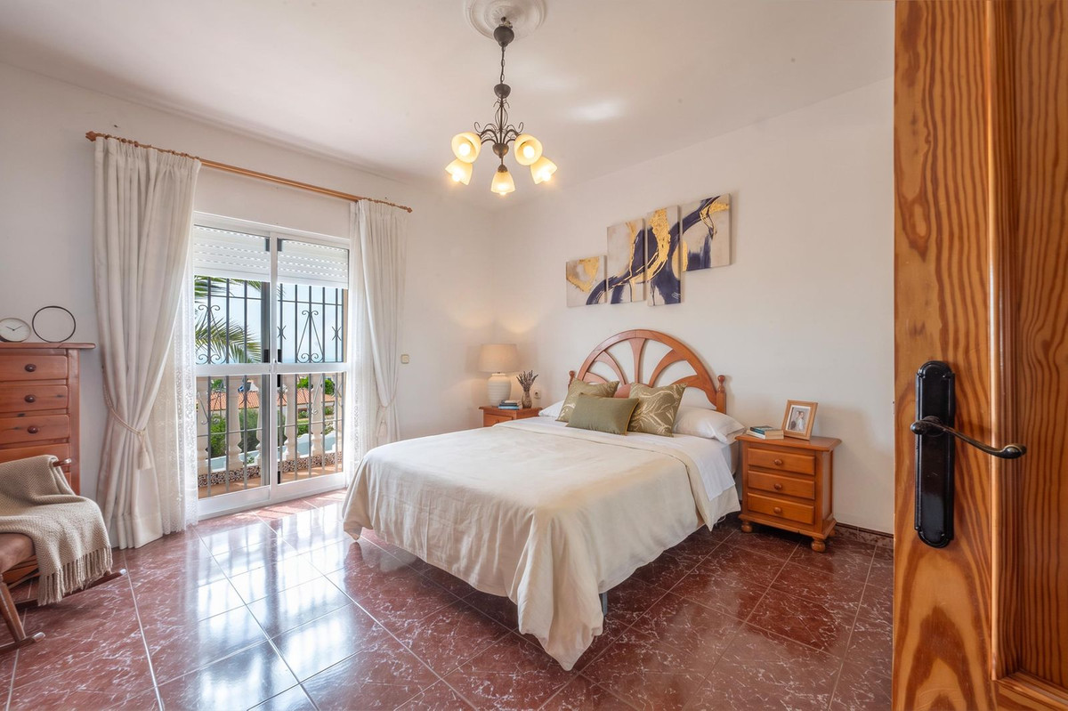 Huis te koop in Torremolinos | 6 slaapkamers H5471191