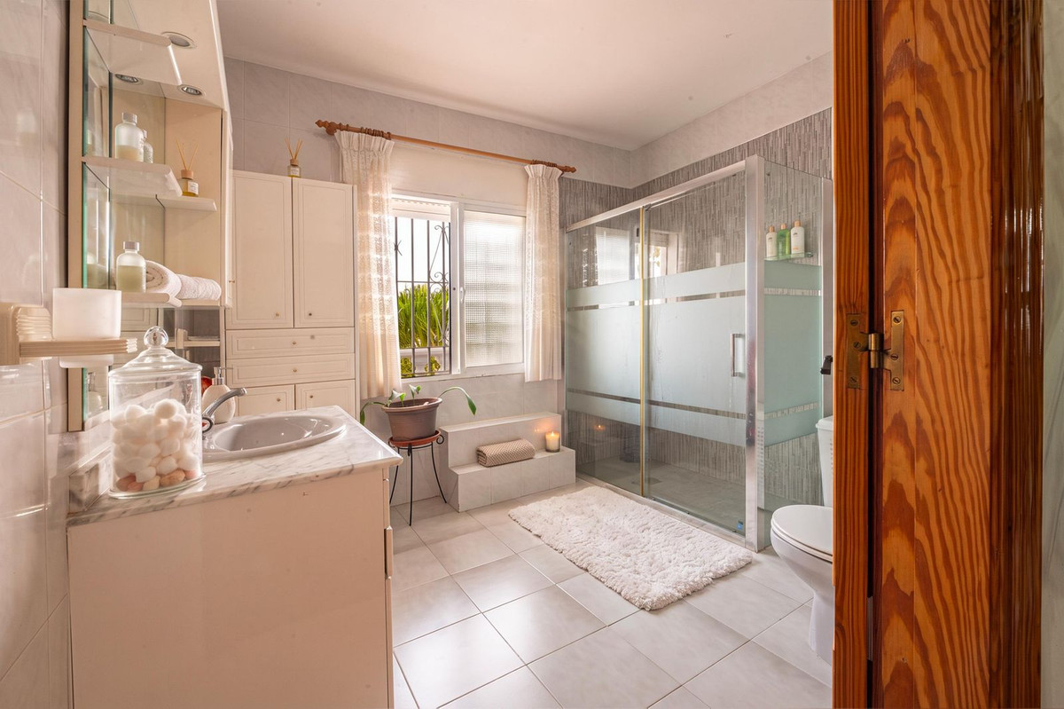 Huis te koop in Torremolinos | 6 slaapkamers H5471191