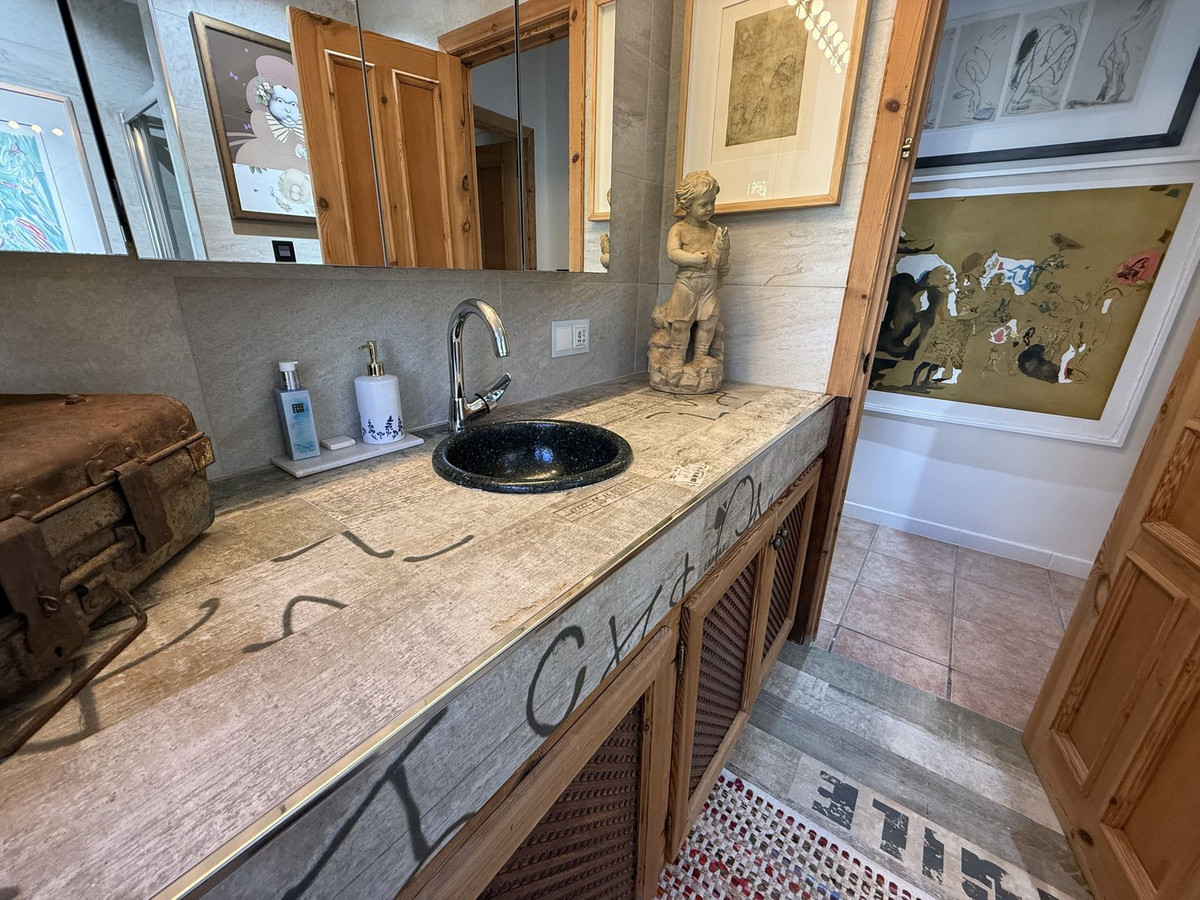 Property main view 32