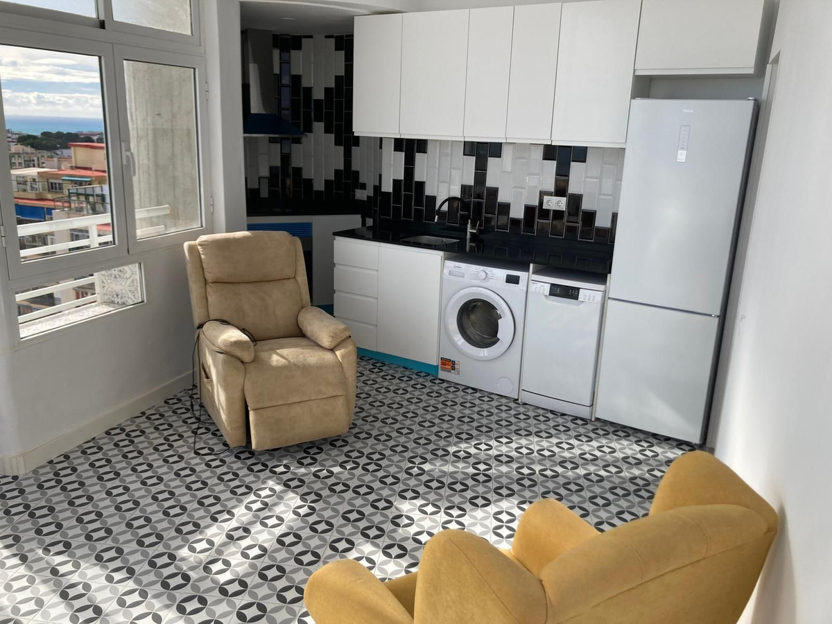 Appartement te koop in Torremolinos Centro | 2 slaapkamers H5293072