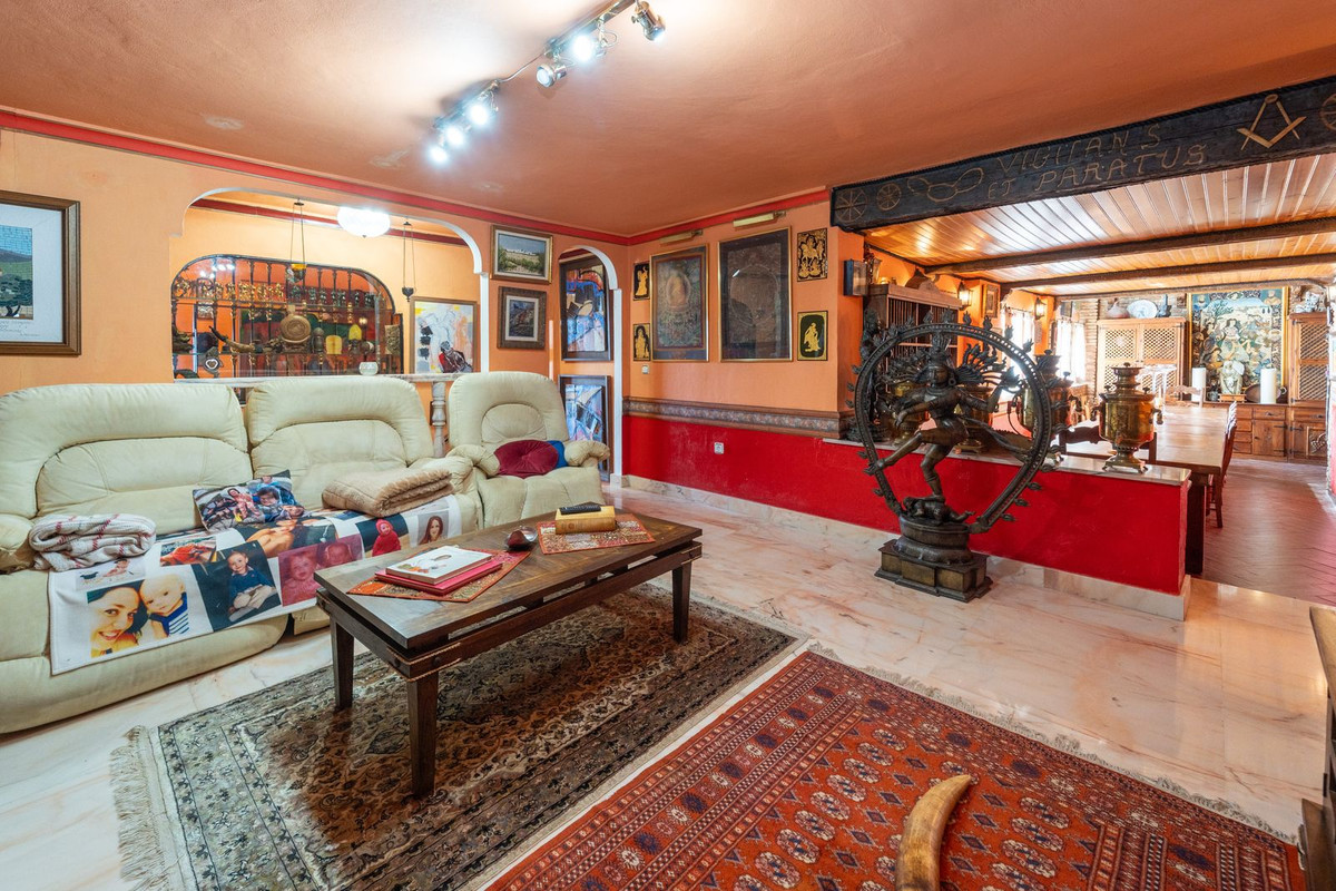 Property main view 44