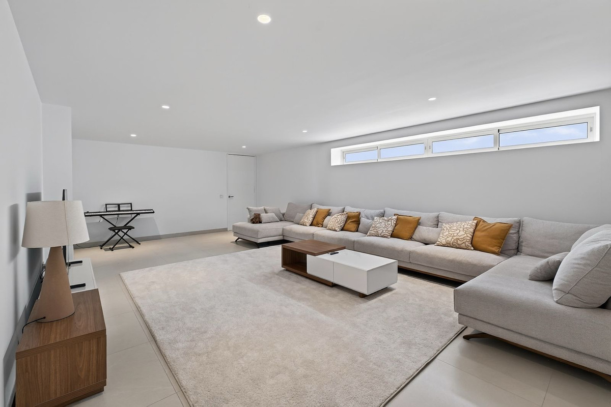 Property main view 40