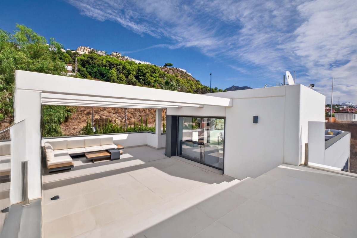 Property main view 45