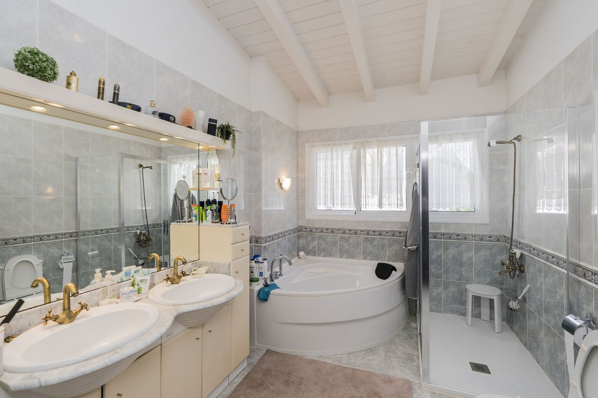 Huis te koop in Torrenueva | 4 slaapkamers H4198390