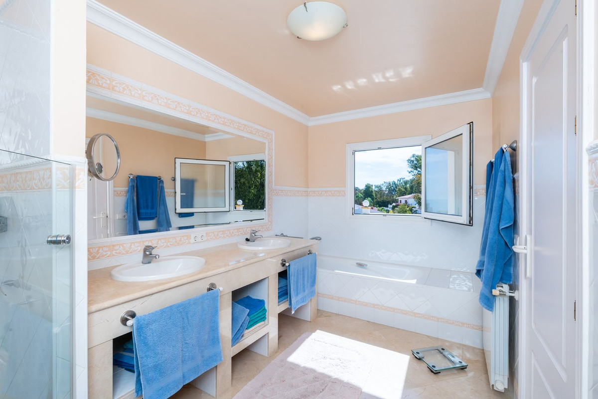 Property main view 33