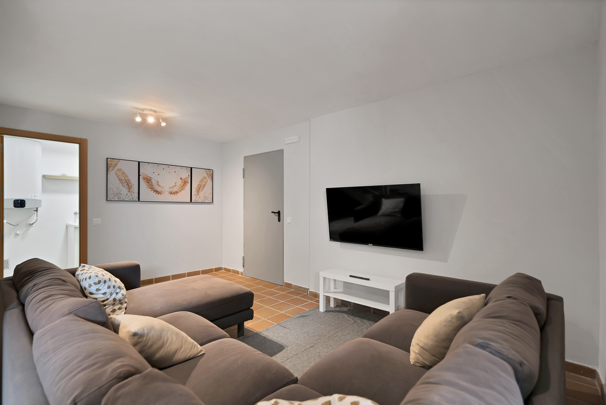 Property main view 33