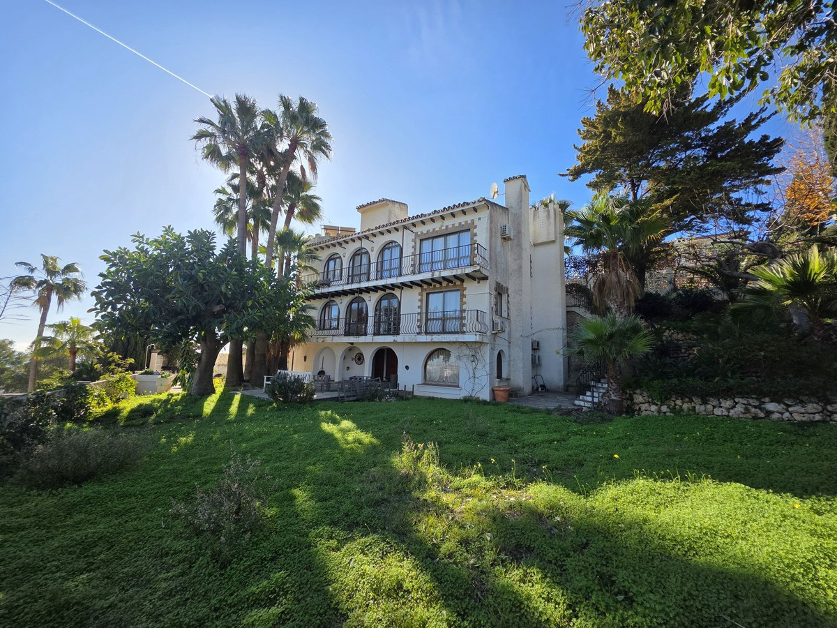 Huis te koop in Torrenueva | 5 slaapkamers H5304484