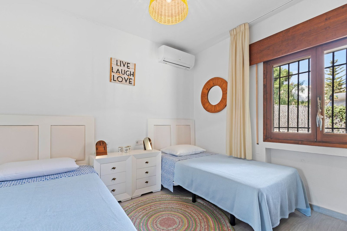 Huis te koop in Torrenueva | 5 slaapkamers H5311792