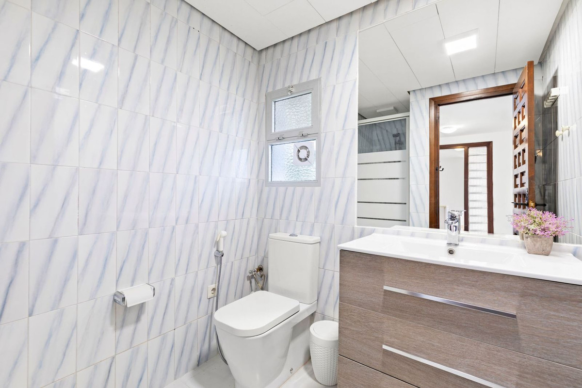 Huis te koop in Torrenueva | 5 slaapkamers H5311792