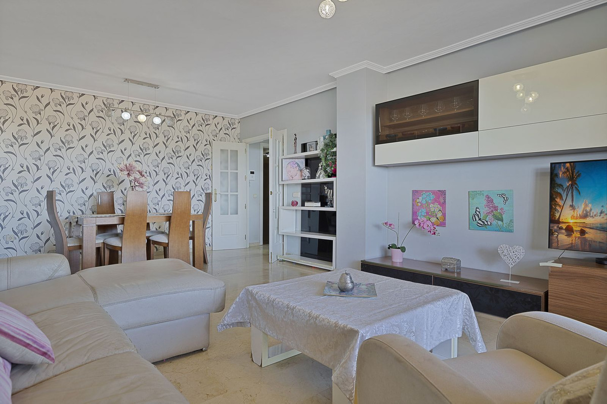 Appartement te koop in Torrequebrada | 2 slaapkamers H5135122