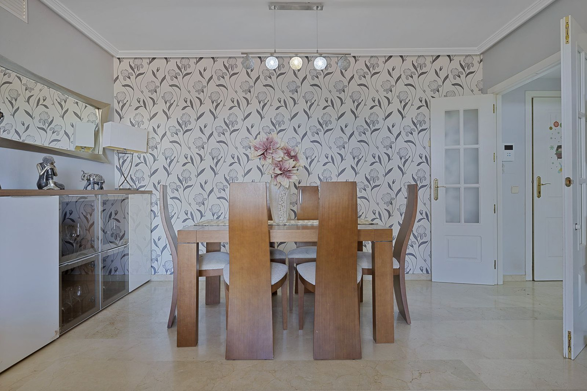 Appartement te koop in Torrequebrada | 2 slaapkamers H5135122