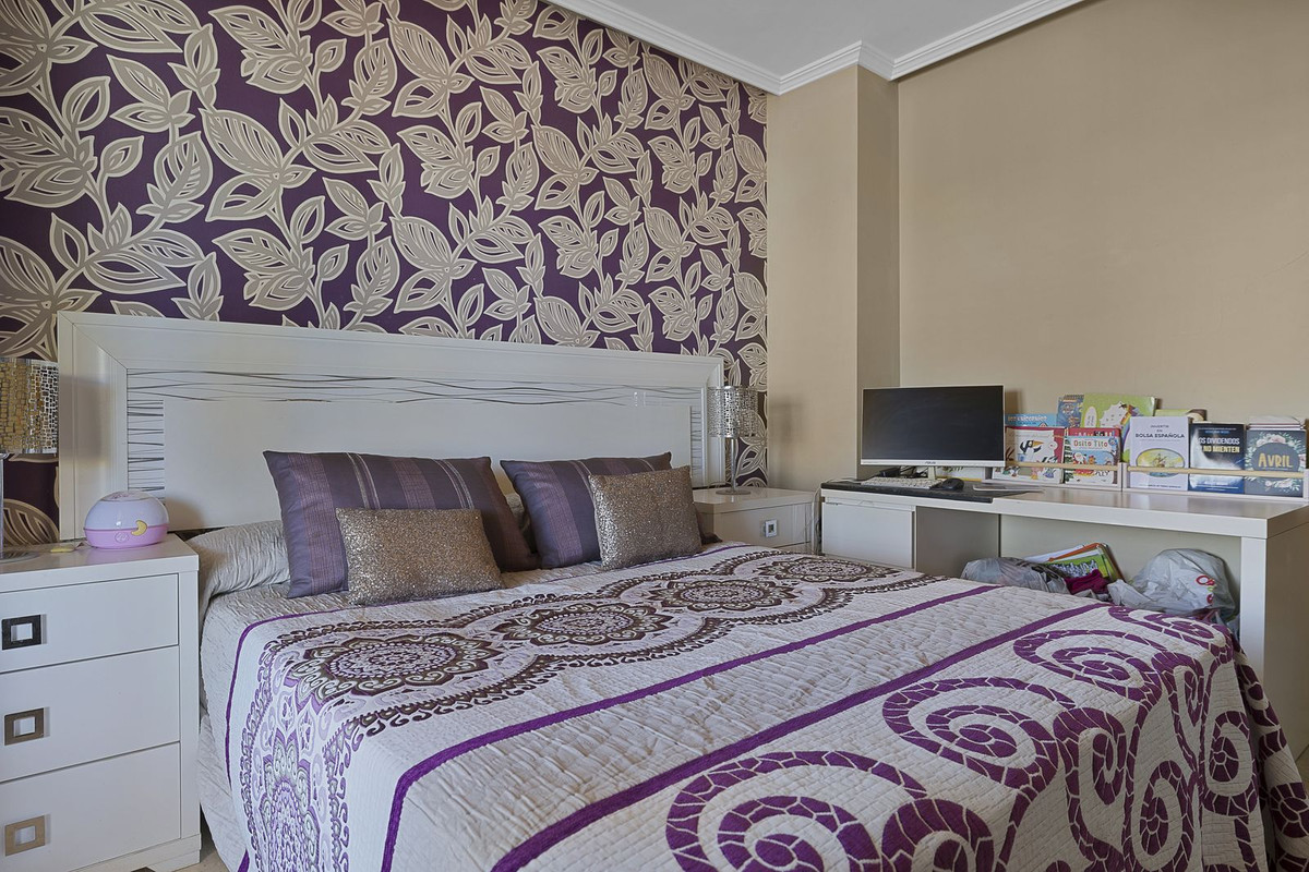 Appartement te koop in Torrequebrada | 2 slaapkamers H5135122
