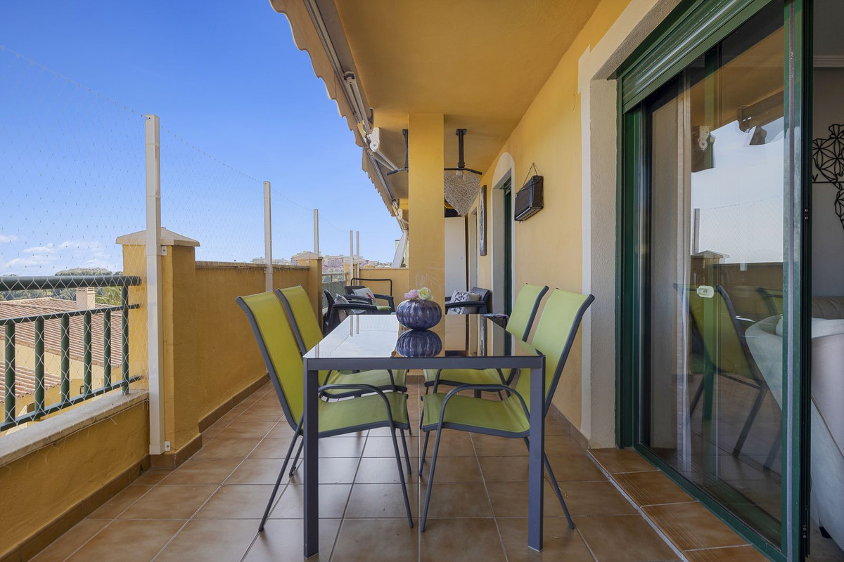 Appartement te koop in Torrequebrada | 2 slaapkamers H5135122