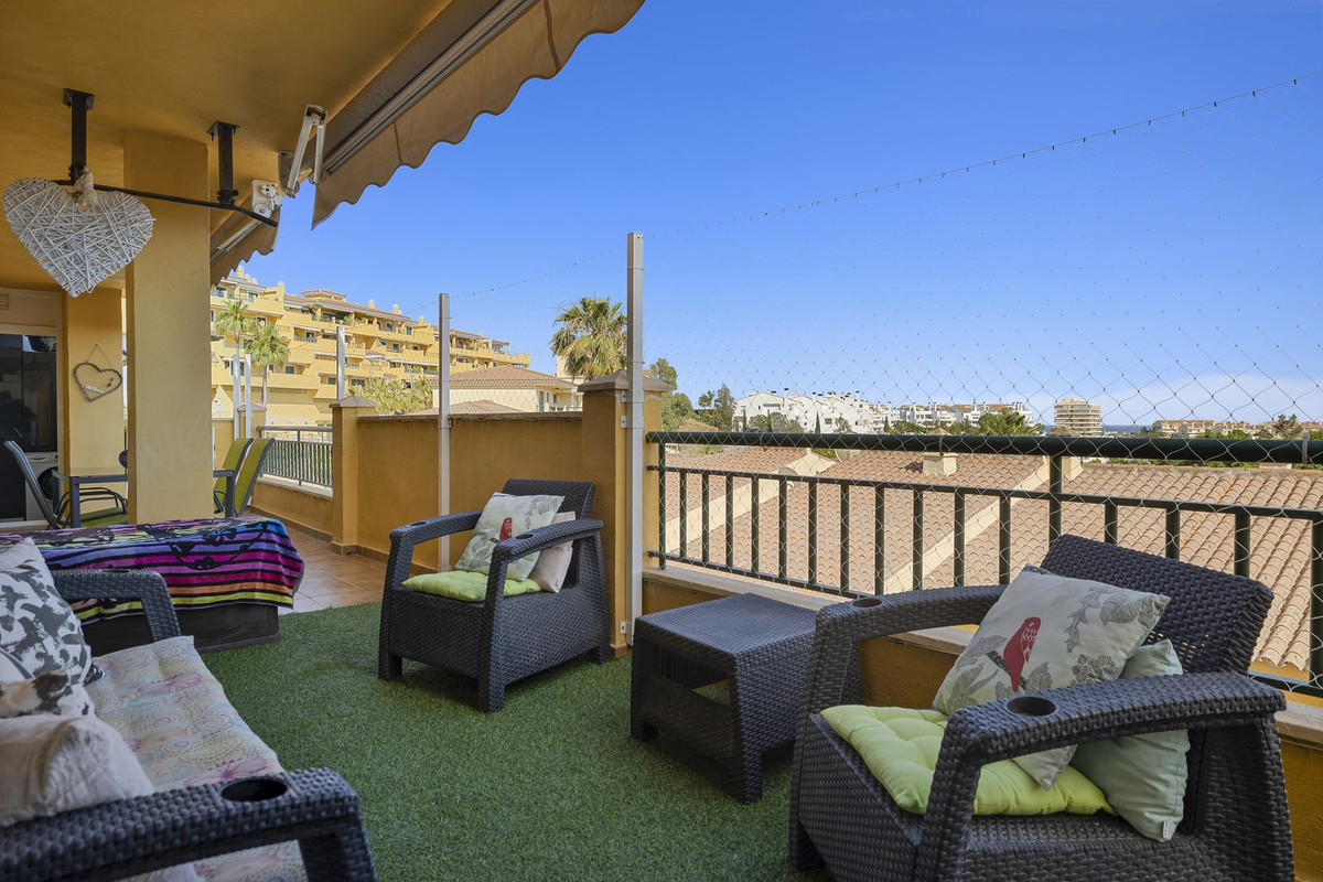 Appartement te koop in Torrequebrada | 2 slaapkamers H5135122