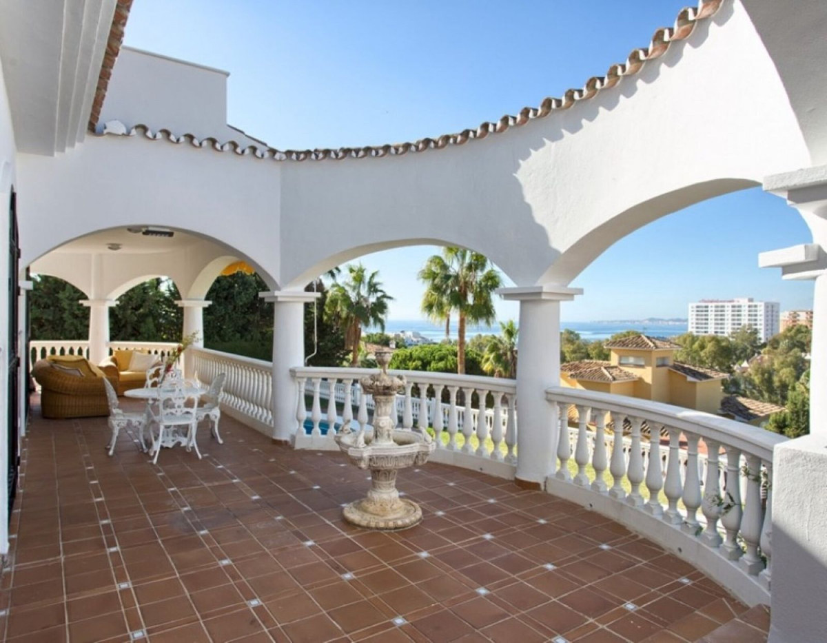 Huis te koop in Torrequebrada | 4 slaapkamers H5150701