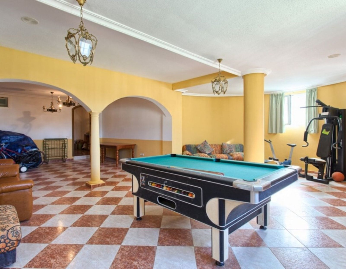 Huis te koop in Torrequebrada | 4 slaapkamers H5150701