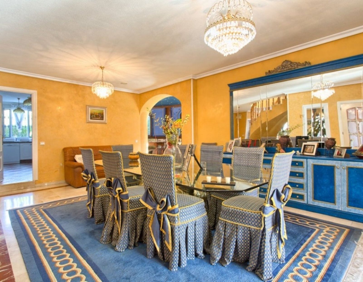 Huis te koop in Torrequebrada | 4 slaapkamers H5150701