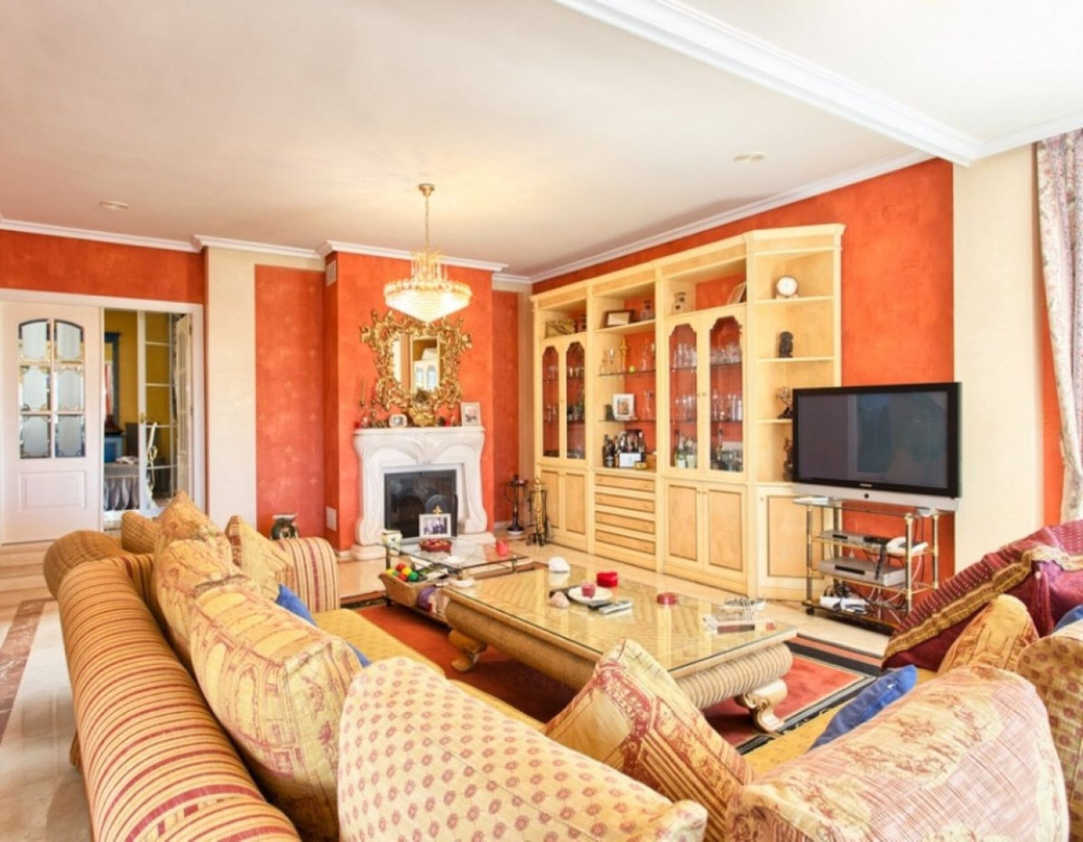 Huis te koop in Torrequebrada | 4 slaapkamers H5150701