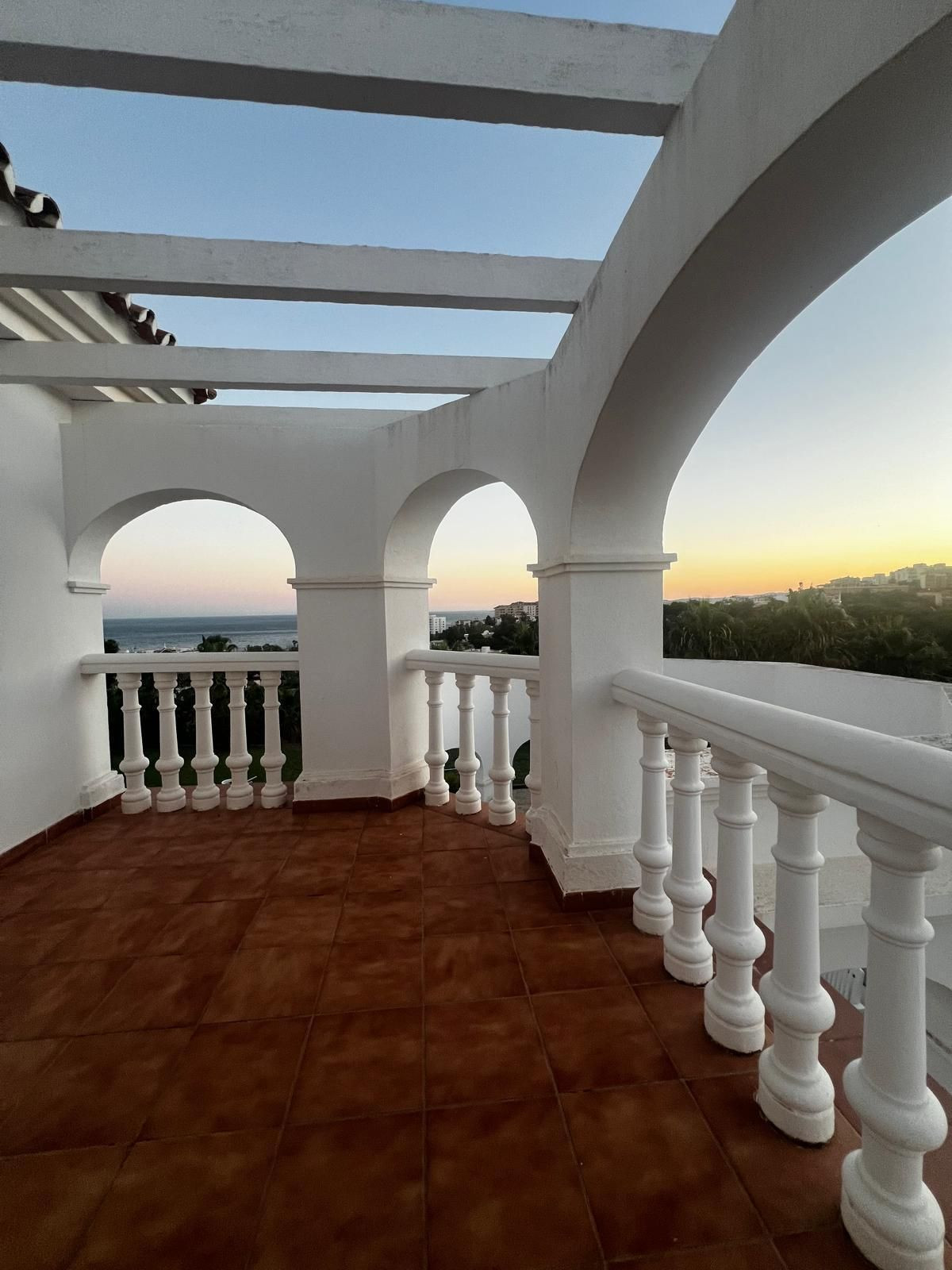 Huis te koop in Torrequebrada | 5 slaapkamers H5227558