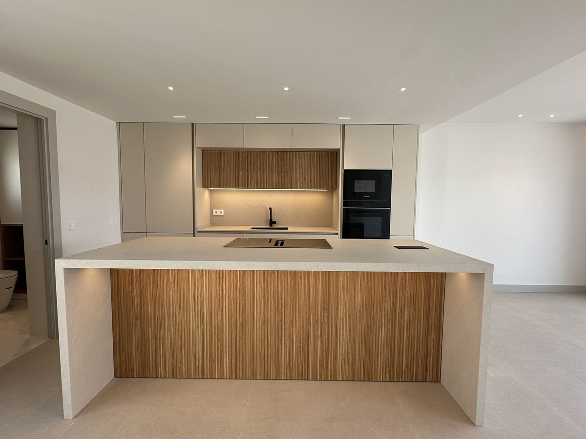 Huis te koop in Torrequebrada | 4 slaapkamers H5364121