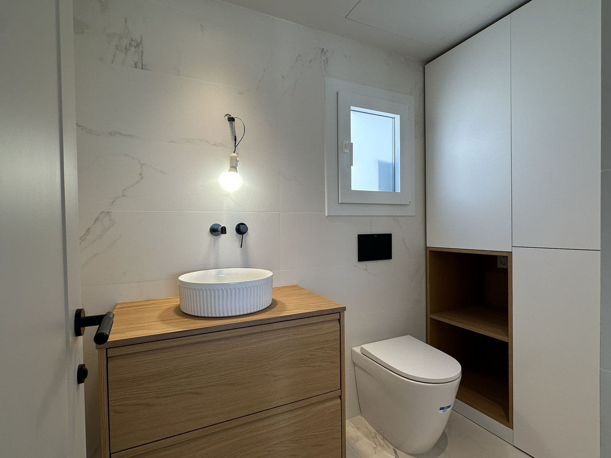 Huis te koop in Torrequebrada | 4 slaapkamers H5364121