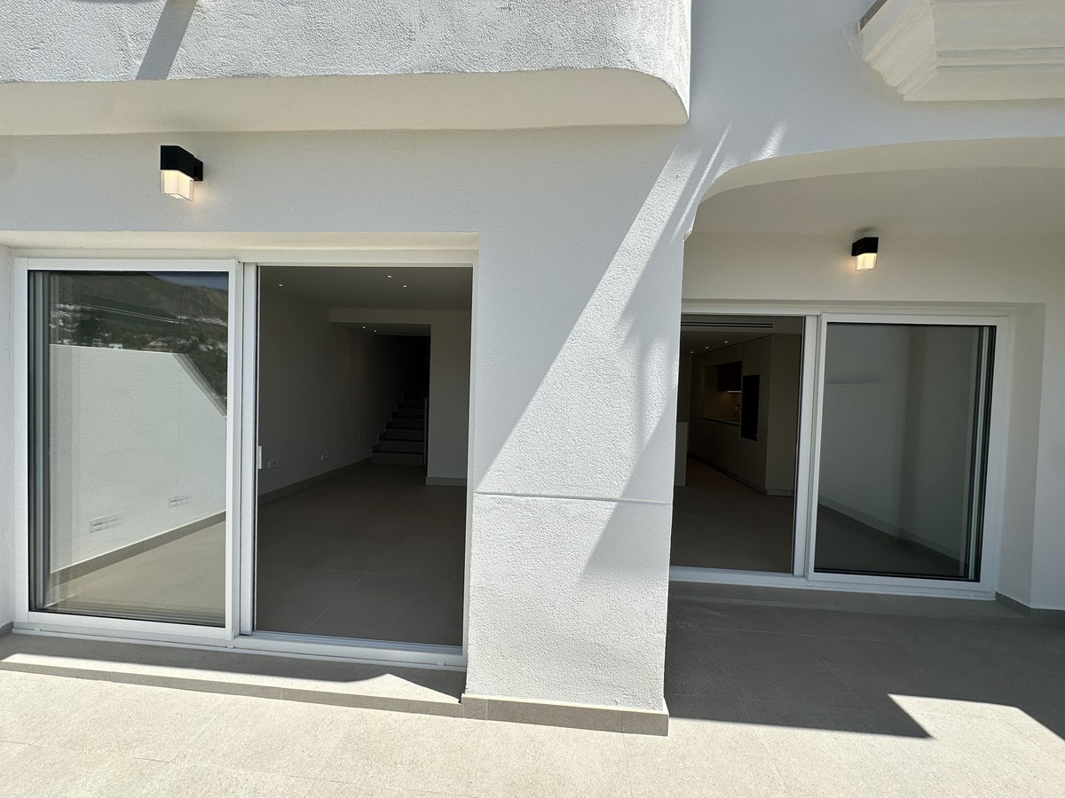 Huis te koop in Torrequebrada | 4 slaapkamers H5364121