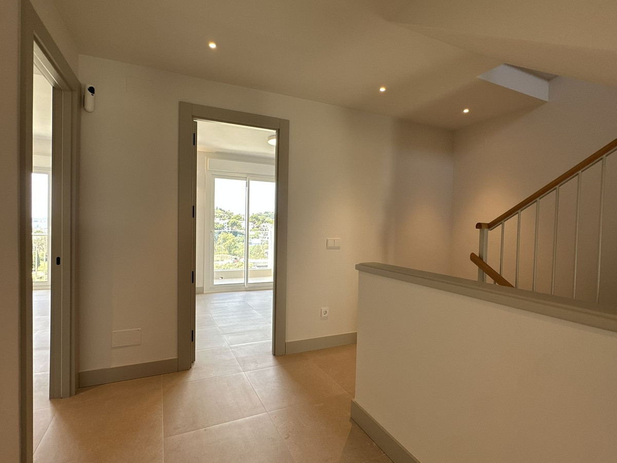 Huis te koop in Torrequebrada | 4 slaapkamers H5364121