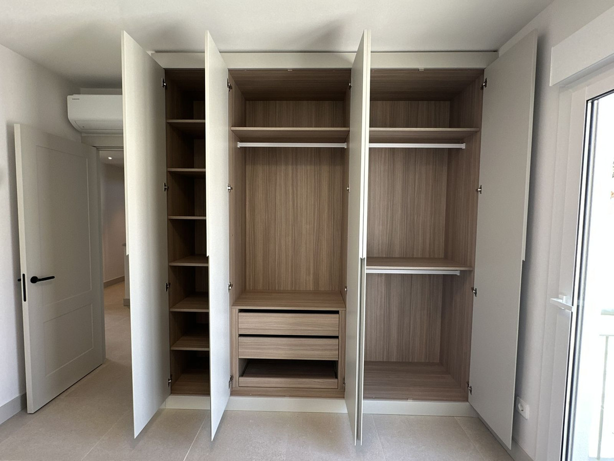 Huis te koop in Torrequebrada | 4 slaapkamers H5364121